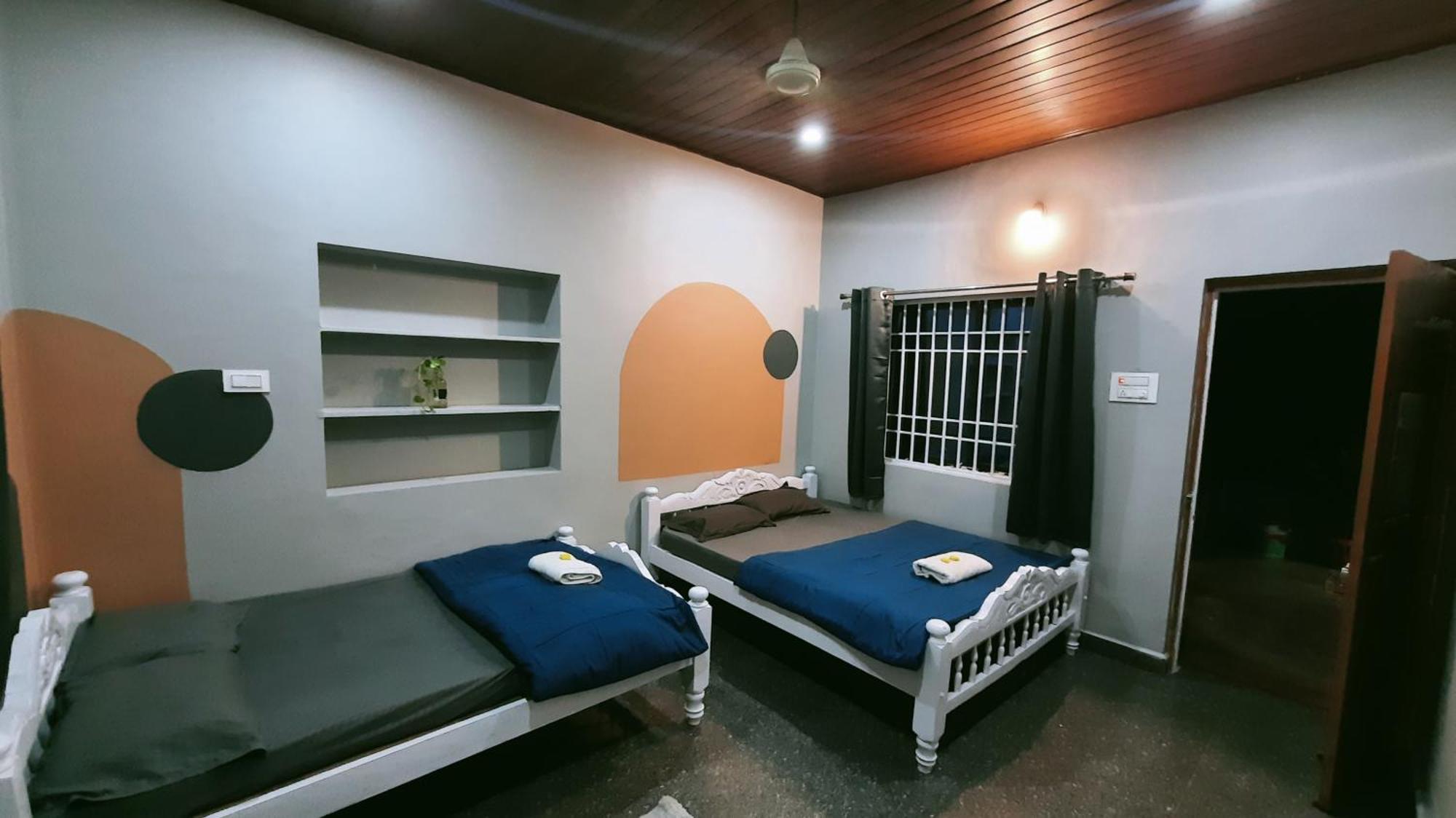 Nidisha Rooms Gokarna  Exterior foto